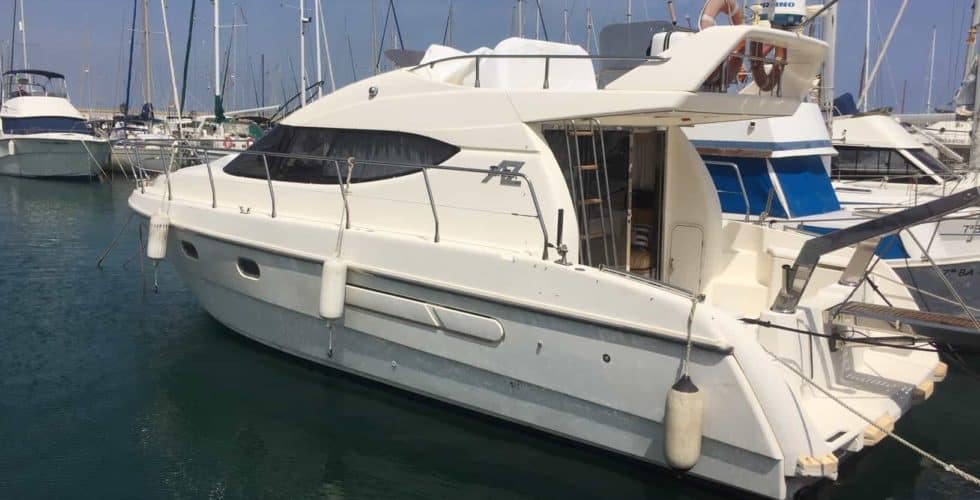 Azimut 36 Fly - Motor Yacht - Side View