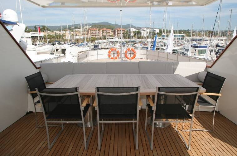 Benetti 26D - Motor Yacht - Exterior - Dining Area