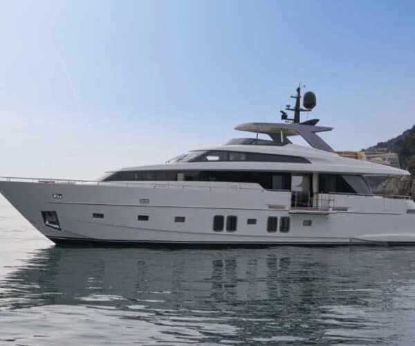 Sanlorenzo-SL96-motor-yacht